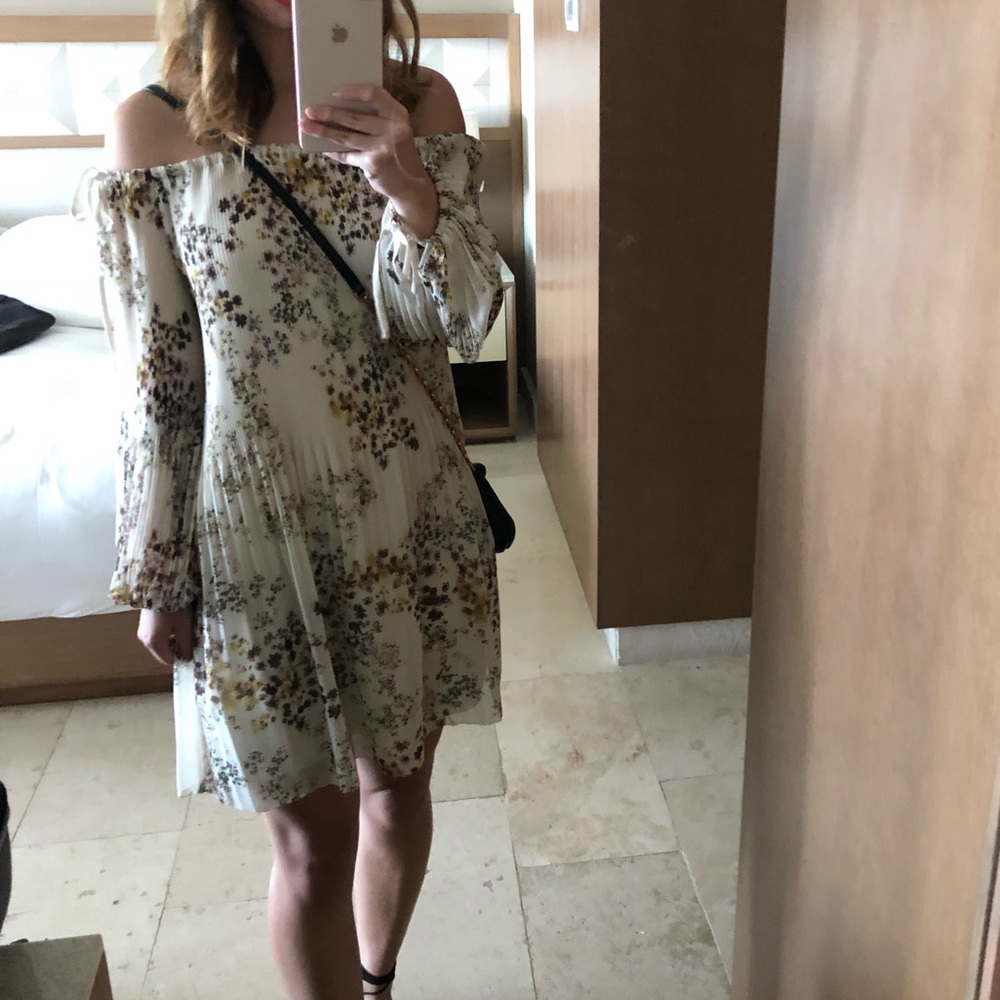 Aritzia Wilfred Floral Dress Size XS